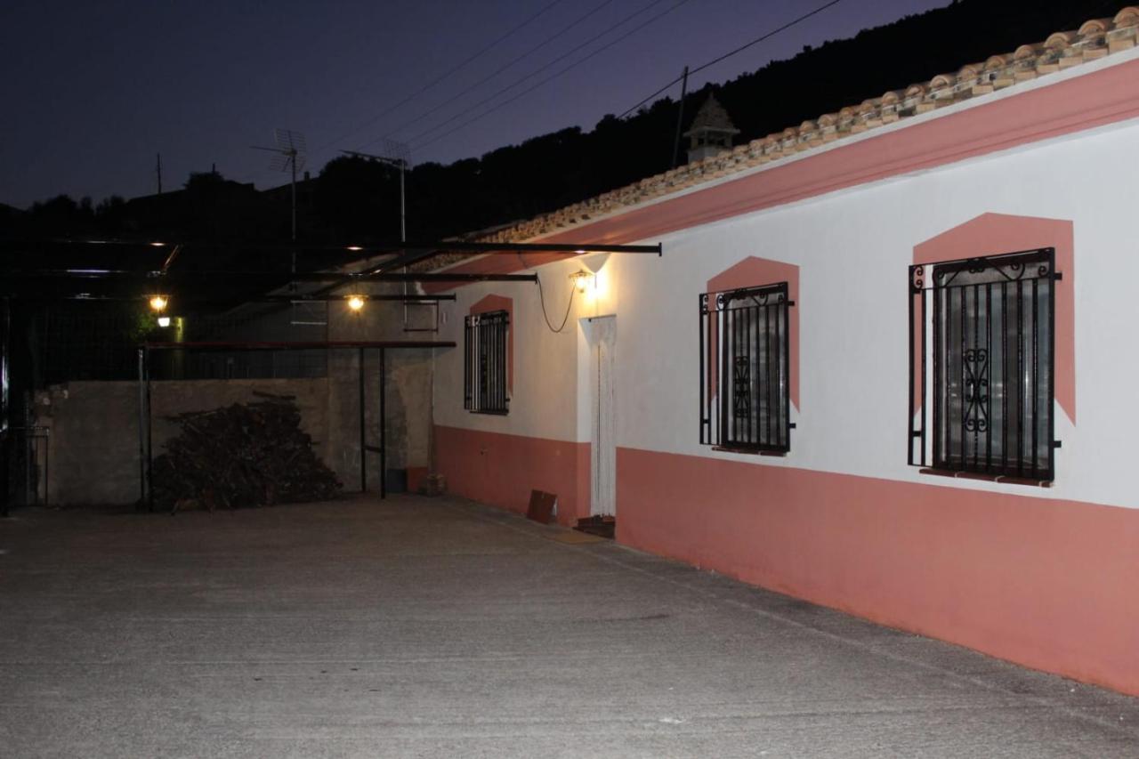 Villa El Almendro De Fuentes Nuevas à Castril Extérieur photo